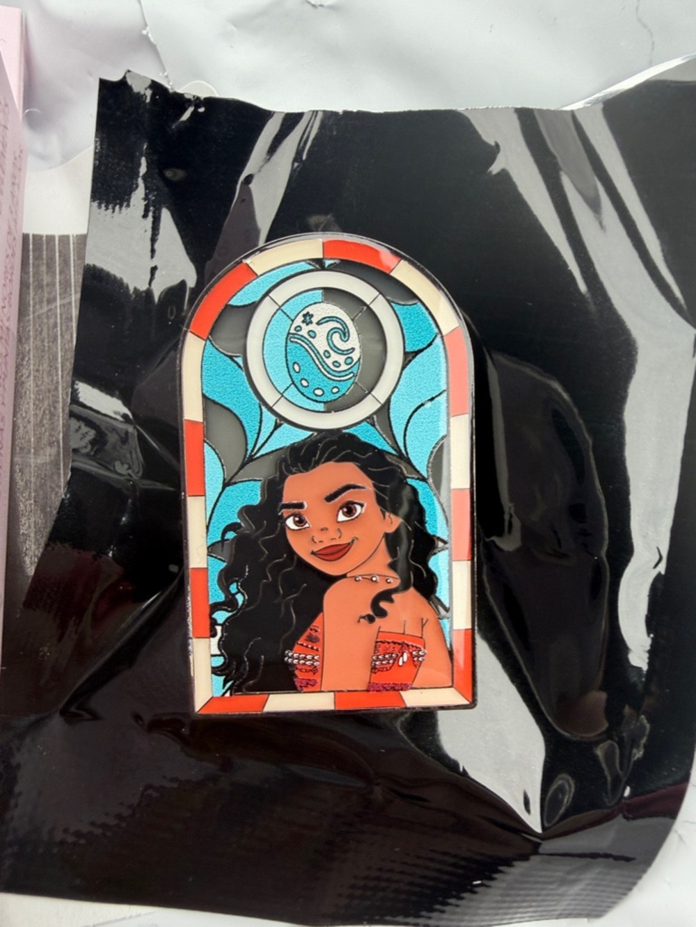 Disney Moana Princess stained glass pin